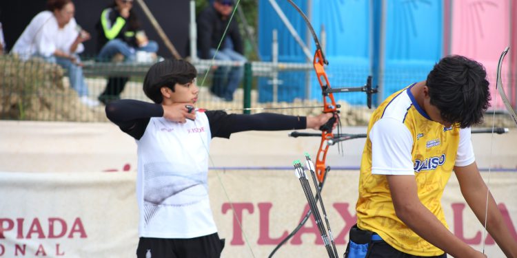 Sinaloa suma otro oro y un bronce en la jornada del tiro con arco