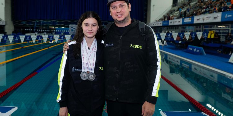 BRYAN MEZA Y DE NUEVO PALOMA LUNA DAN MEDALLAS EN NATACIÓN PARA SINALOA EN OLIMPIADA NACIONAL CONADE 2025
