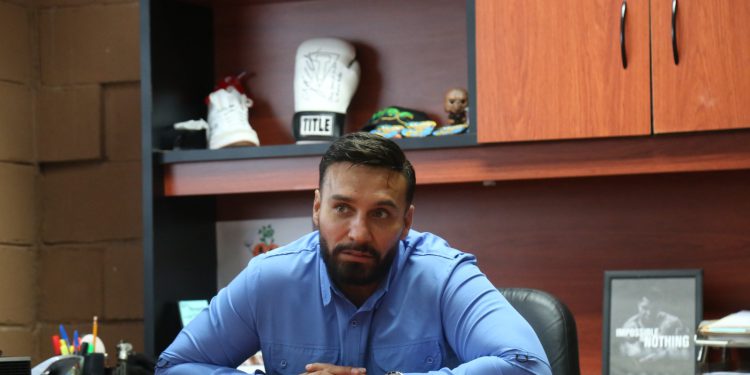 Regresan a Sinaloa los para atletas que brillaron en el Grand Prix de París