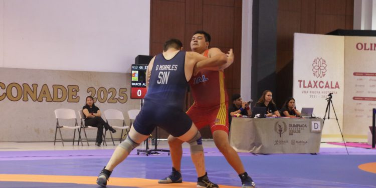 CUATRO BRONCES PARA SINALOA EN LUCHAS