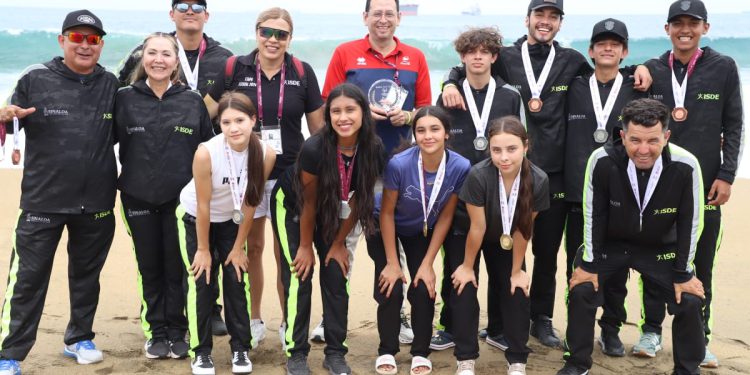 Obtiene Sinaloa cuatro medallas en Voly de Playa