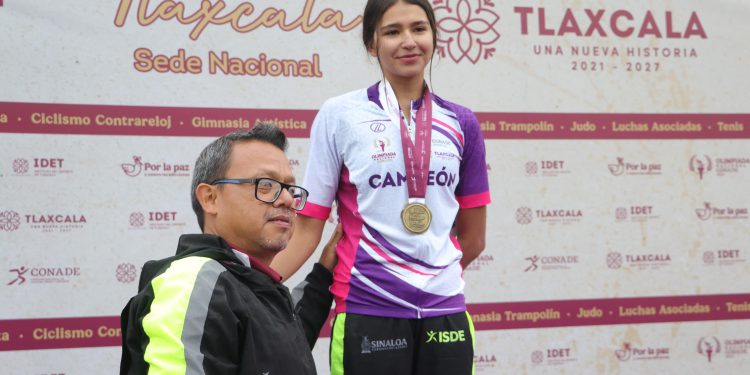 AKARI VALENZUELA Y EQUIPO SINALOENSE BRILLAN EN CICLISMO DE RUTA EN OLIMPIADA NACIONAL