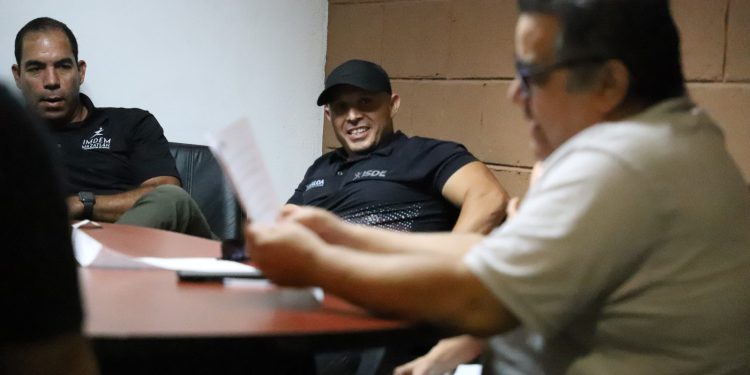 Toma Javier Galarza riendas de la DESIRES