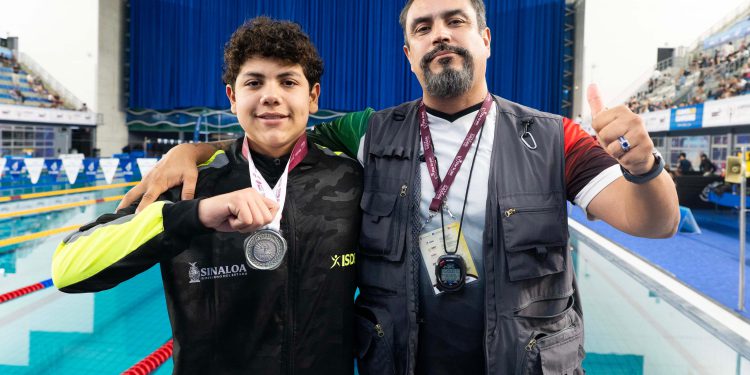 BRYAN MEZA Y DE NUEVO PALOMA LUNA DAN MEDALLAS EN NATACIÓN PARA SINALOA EN OLIMPIADA NACIONAL CONADE 2025