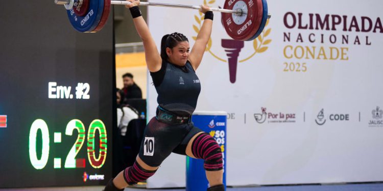IMPACTANTE CIERRE DE SINALOA EN LA HALTEROFILIA FEMENIL…4 OROS Y 2 PLATAS EN OLIMPIADA NACIONAL CONADE.