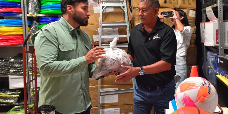 ISDE fortalece el deporte regional con entrega de medallas para torneo intermunicipal de boxeo