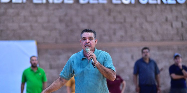 Inicia taller de fundamentos técnicos del atletismo para docentes de Educación Física