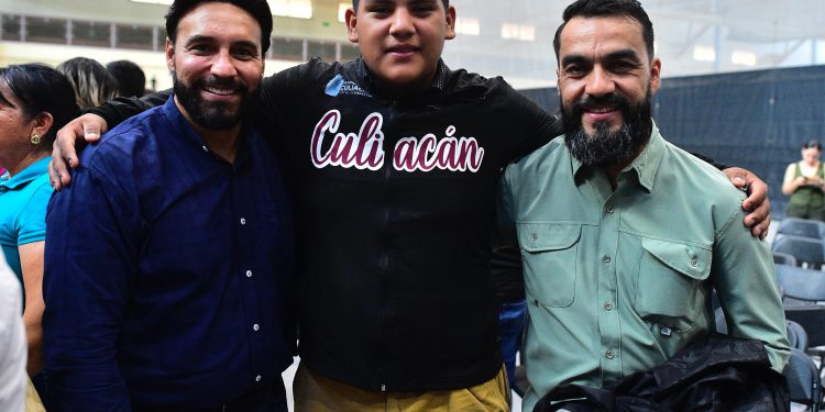 Encabeza JCCR abanderamiento de Culiacán rumbo a la Paralimpiada Estatal