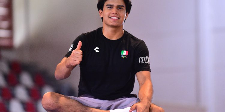 Gimnasta sinaloense Aarón Ibarra participará en campamento internacional en Italia