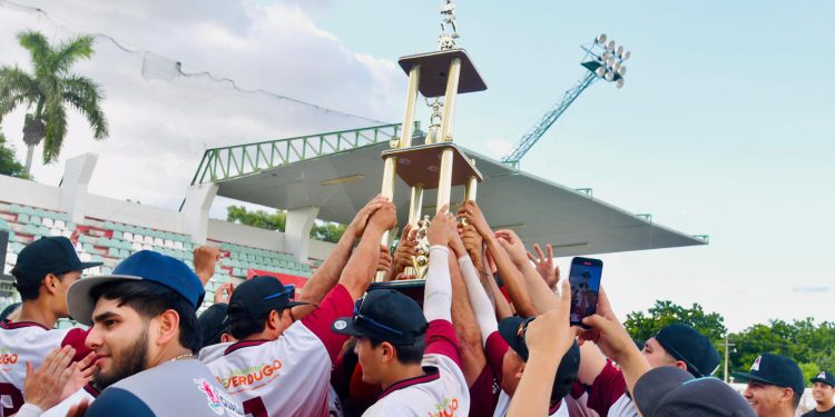 Ahome se corona campeón estatal de béisbol de Primera Fuerza 2025