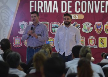 Armando Camacho Aguilar asume la titularidad del ISDE