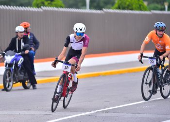 Logra Jorge Vidales medalla de plata en Paraciclismo