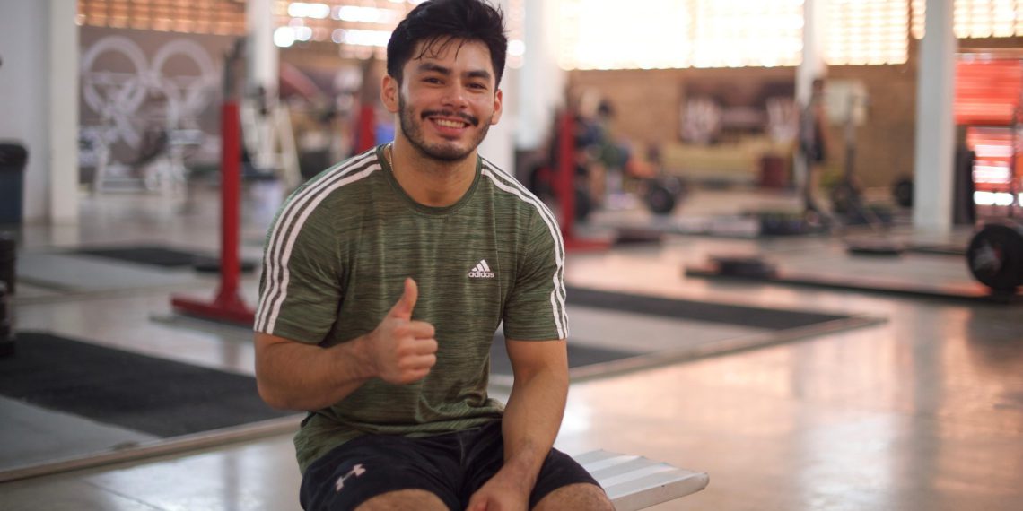 Busca Jorge Cárdenas marcas en Mundial de Halterofilia; viaja a Noruega con apoyo de Gobierno del Estado