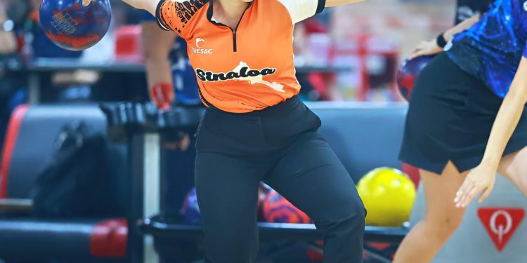 Se corona Lili Robles en Nacional de Primera Fuerza de Boliche 2025