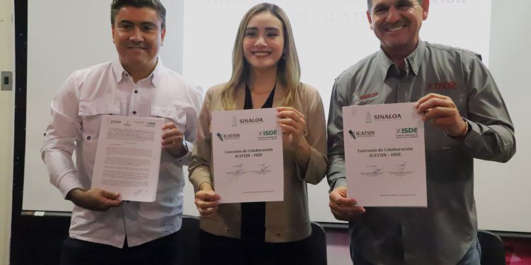 Firman convenio de colaboración ISDE E ICATSIN para fortalecer la capacitación del personal