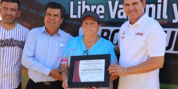 EN MARCHA TORNEO ESTATAL DE BOLA PUESTA; ARMANDO CAMACHO LANZA LA PRIMERA BOLA