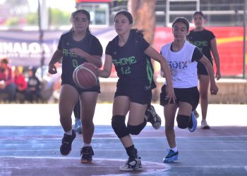 LUCE AHOME EN LA FASE ZONAL EN LA DISCIPLINA DE BASQUETBOL