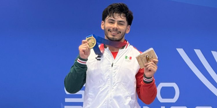 JORGE ADÁN CÁRDENAS CONQUISTA EL ORO Y JESÚS MORENO HACE HISTORIA EN KARATE EN LOS JCC 2026