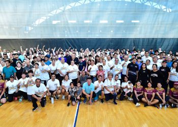 Más de 300 personas participan en la Clase Nacional de Box “Puños de Transformación” en Sinaloa