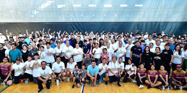 Más de 300 personas participan en la Clase Nacional de Box “Puños de Transformación” en Sinaloa